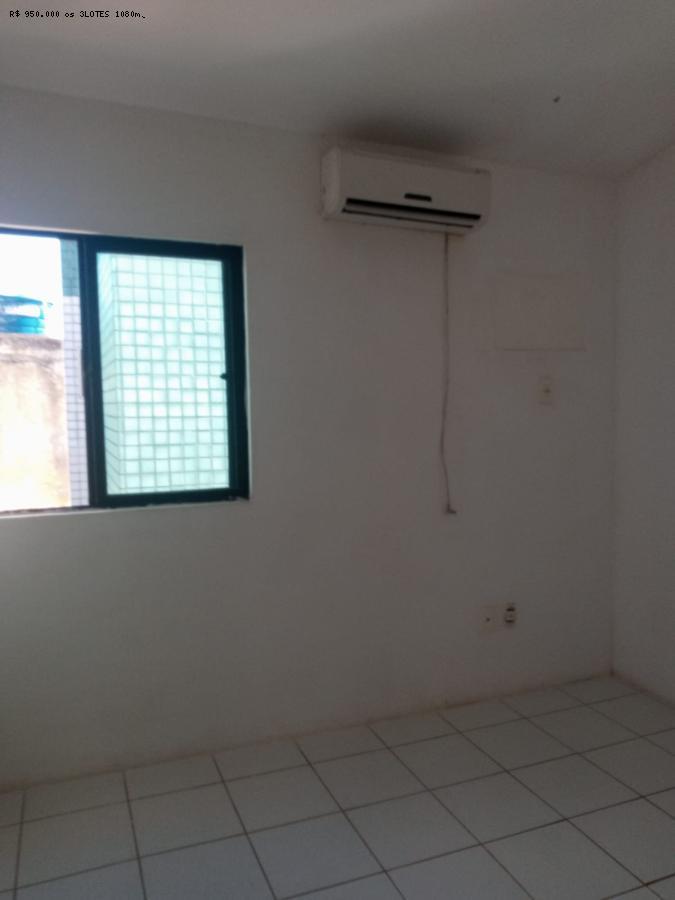 Casa à venda com 4 quartos, 93m² - Foto 13