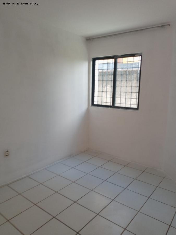 Casa à venda com 4 quartos, 93m² - Foto 14