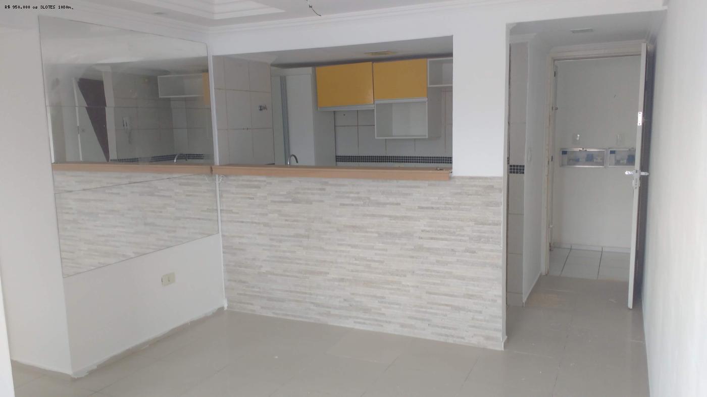 Apartamento à venda com 2 quartos, 64m² - Foto 9