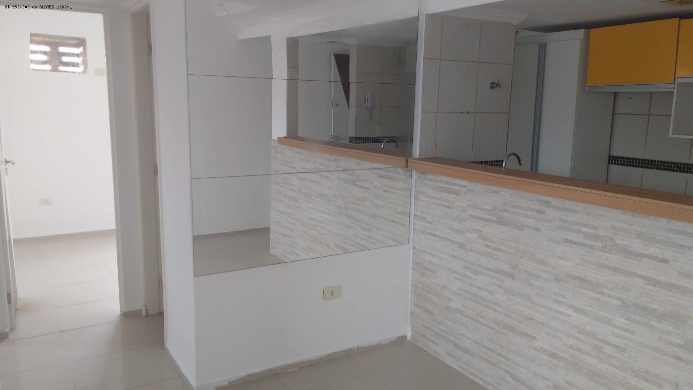 Apartamento à venda com 2 quartos, 64m² - Foto 10