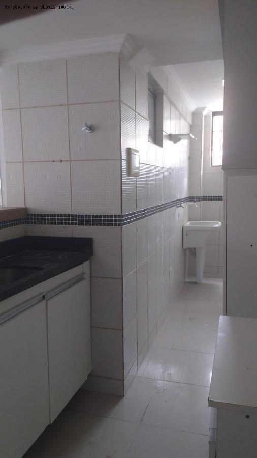 Apartamento à venda com 2 quartos, 64m² - Foto 14