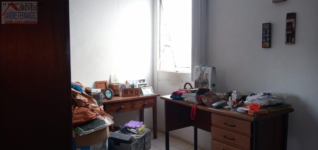 Apartamento à venda com 3 quartos, 75m² - Foto 13