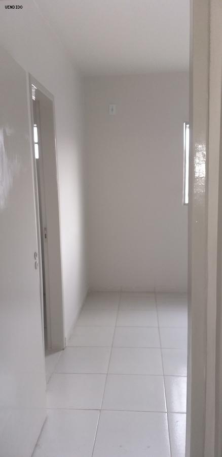 Apartamento à venda com 2 quartos, 60m² - Foto 14