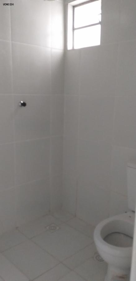 Apartamento à venda com 2 quartos, 60m² - Foto 5