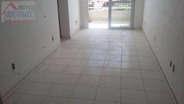 Apartamento à venda com 2 quartos, 60m² - Foto 5