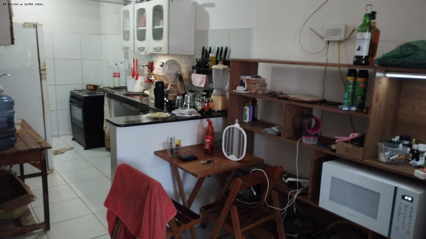 Apartamento à venda com 2 quartos, 65m² - Foto 3