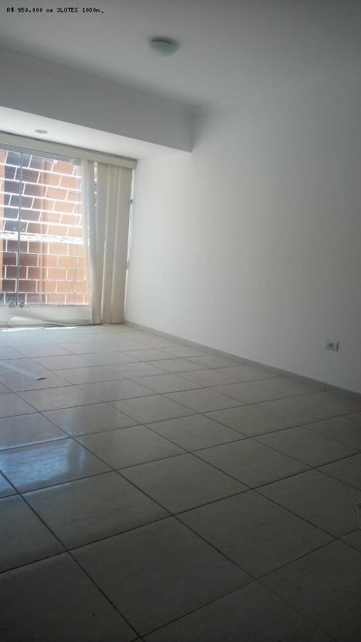 Apartamento para alugar com 3 quartos, 85m² - Foto 13