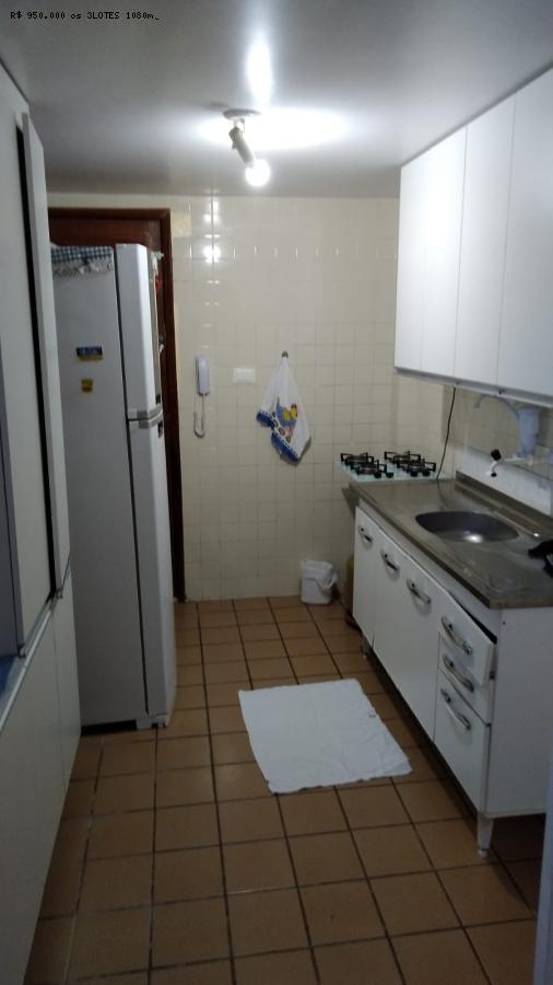 Apartamento à venda com 3 quartos, 104m² - Foto 4