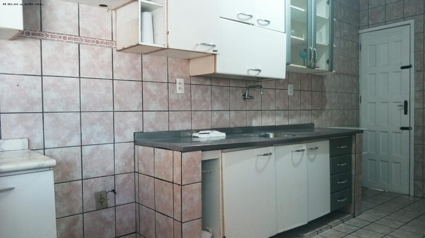 Apartamento à venda com 3 quartos, 104m² - Foto 20