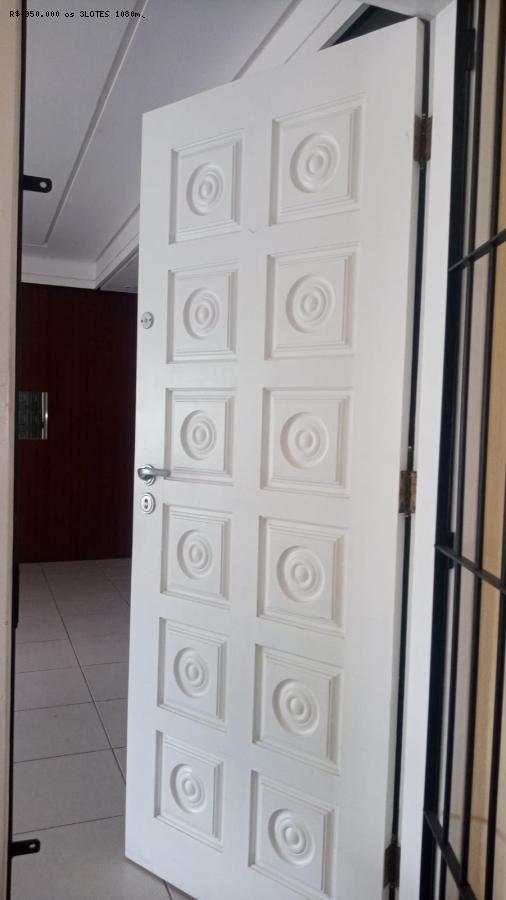 Apartamento à venda com 3 quartos, 104m² - Foto 9