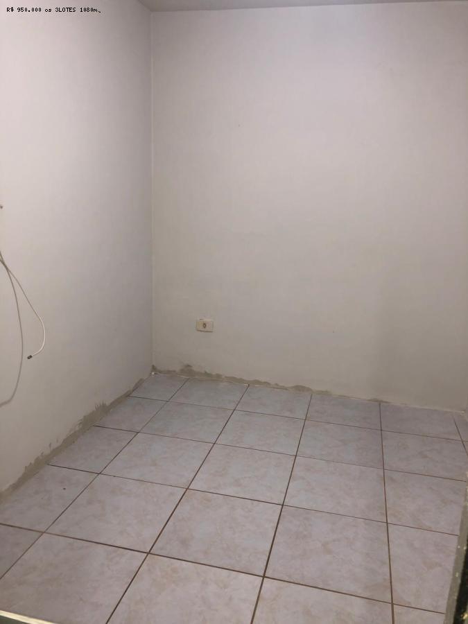 Casa à venda com 2 quartos, 53m² - Foto 11