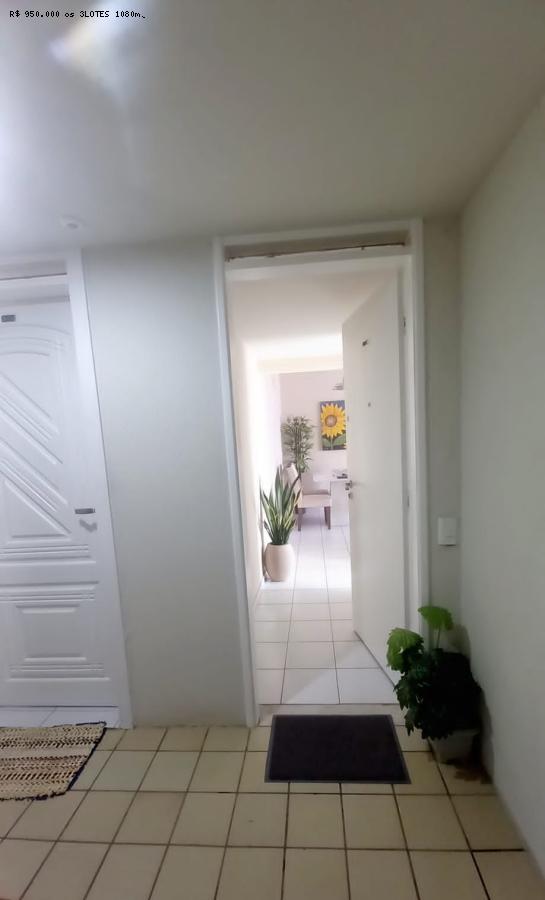 Apartamento à venda com 3 quartos, 72m² - Foto 3