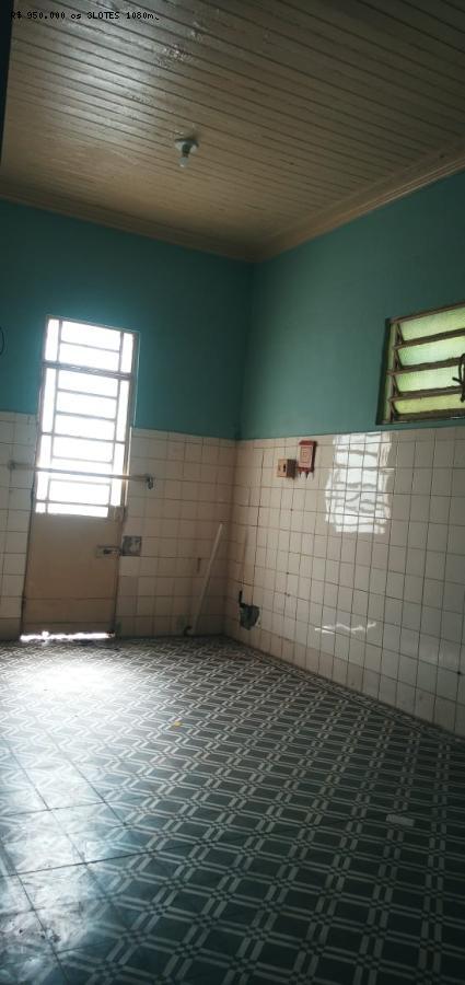 Terreno à venda com 3 quartos, 160m² - Foto 21