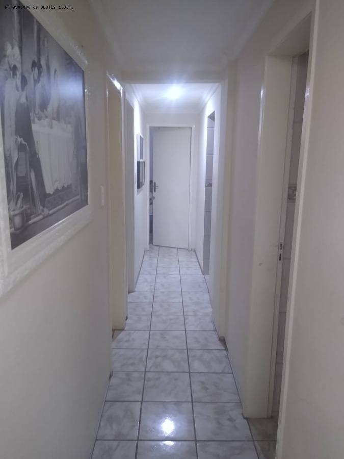 Apartamento à venda com 3 quartos, 96m² - Foto 13