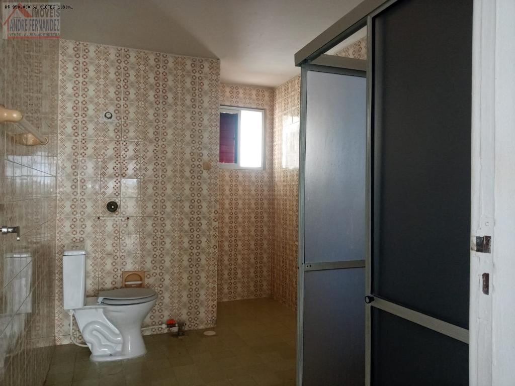 Apartamento para alugar com 3 quartos, 106m² - Foto 17