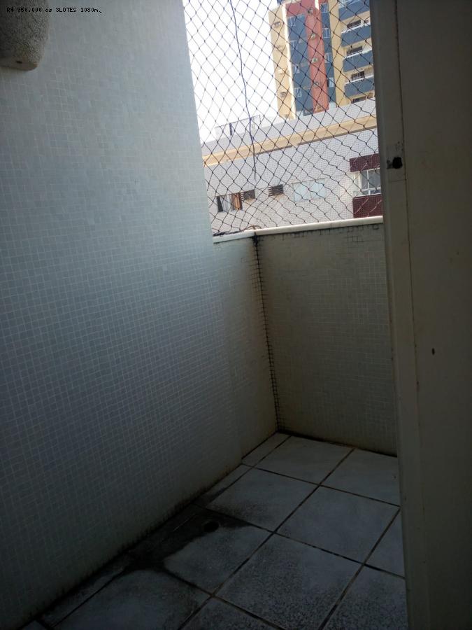 Apartamento à venda com 3 quartos, 110m² - Foto 19