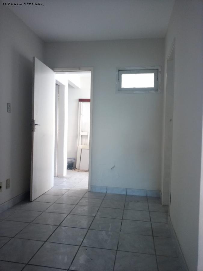 Apartamento à venda com 3 quartos, 110m² - Foto 9