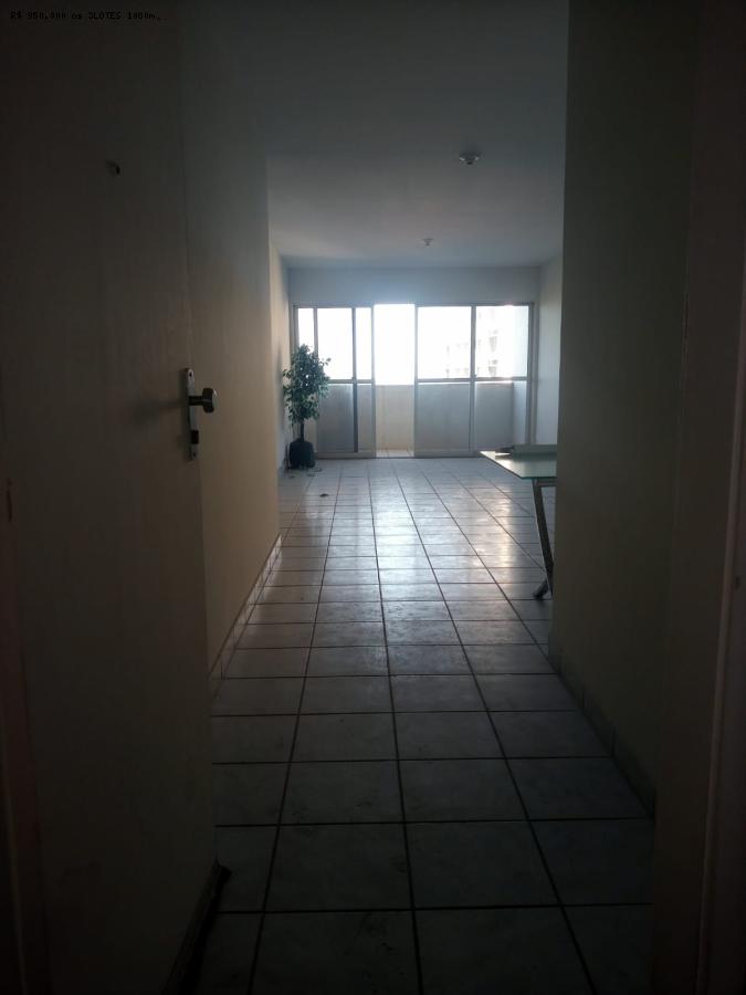 Apartamento à venda com 3 quartos, 110m² - Foto 4