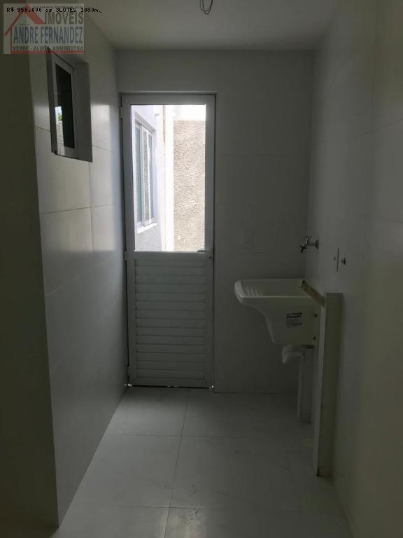 Apartamento à venda com 2 quartos, 78m² - Foto 11