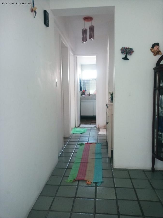 Apartamento à venda com 3 quartos, 110m² - Foto 11